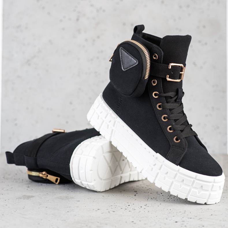 Goodin Sneakers On Paltform With A Pocket black 1