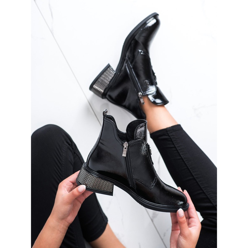 Filippo Stylish boots with decorative heel black 1