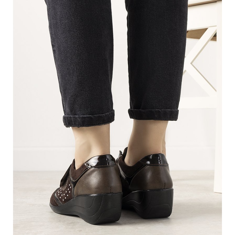 Brown brogues on the wedge Merante 1