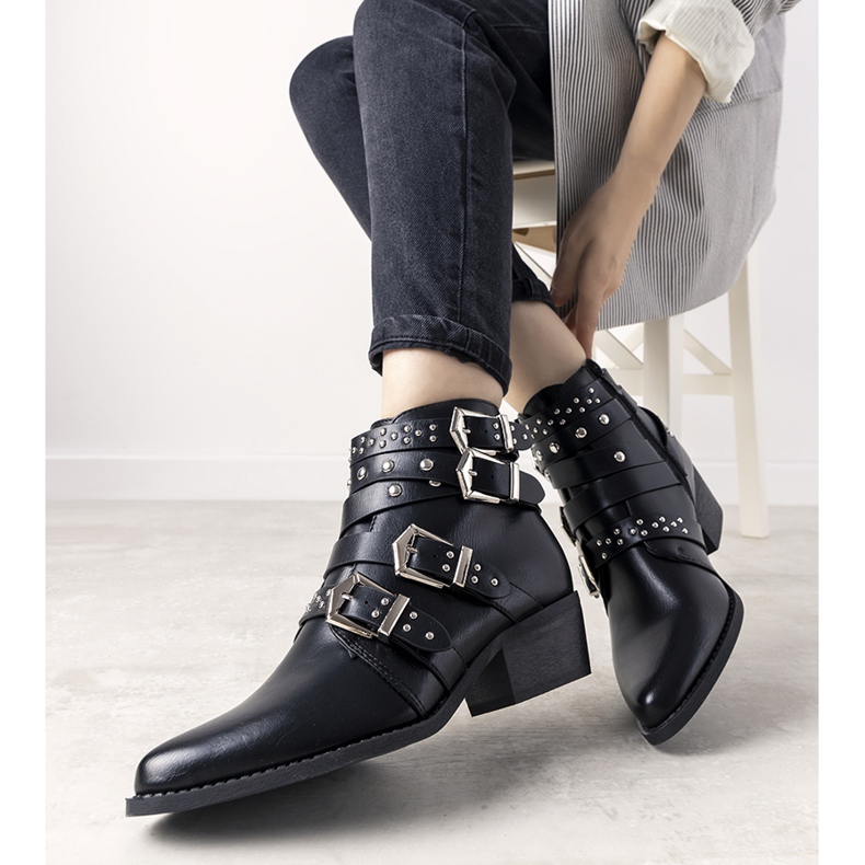 Black cowboy boots with Ergost stripes 1