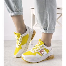 Sneakers in white and yellow with holographic Allison inserts 1