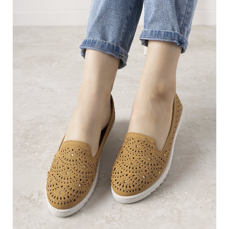 Camel loafers with an openwork Loretta pattern brown 1