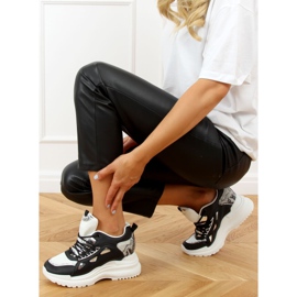 Black black sports shoes 3170 Black 1