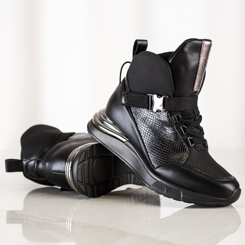 High-top Sneakers With VINCEZA Buckle black 1