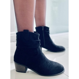Black low-heeled boots Z1165 Black 2