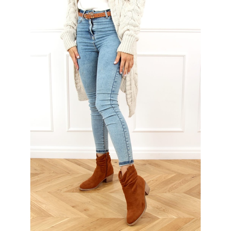 Low-heeled boots camel Z1165 Camel brown 2