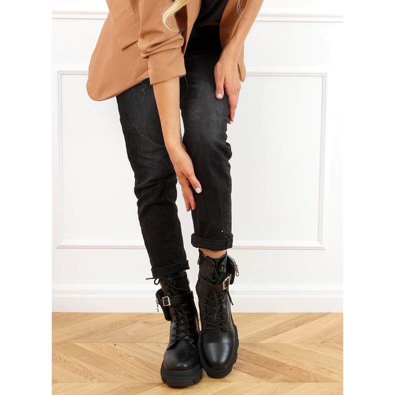 Black Workers with a purse 168-291 Black 1