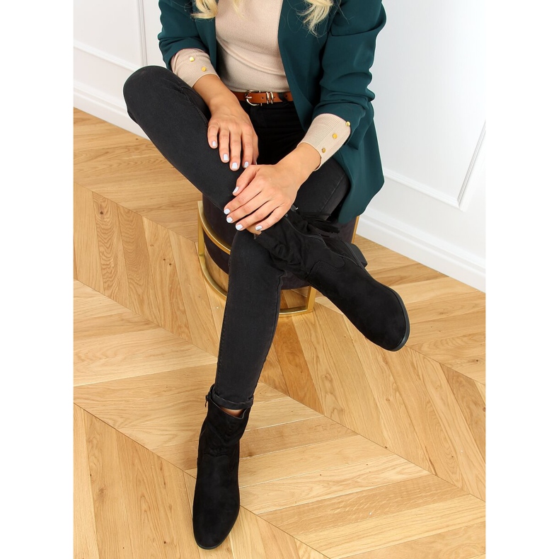 Flat boots with a fringing black B0-330 Black 1