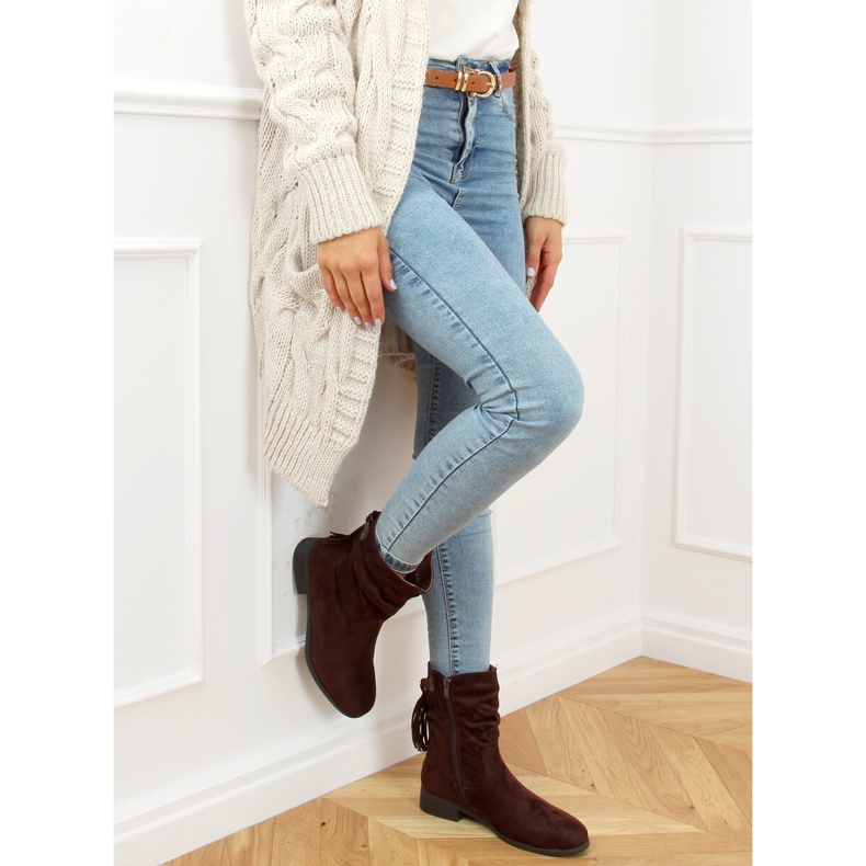 Brown fringed flat boots B0-330 Brown 2