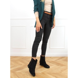 Black Boots on a hidden wedge black D7719 Black 1