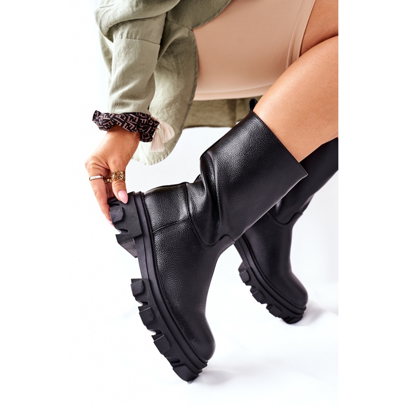 S.Barski High Boots On Black Loren Traper 2