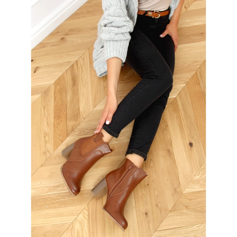 Brown high-heeled boots 3654 Camel 1