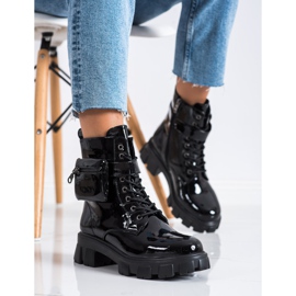 Weide Lacquered Workers With A Pocket black 2