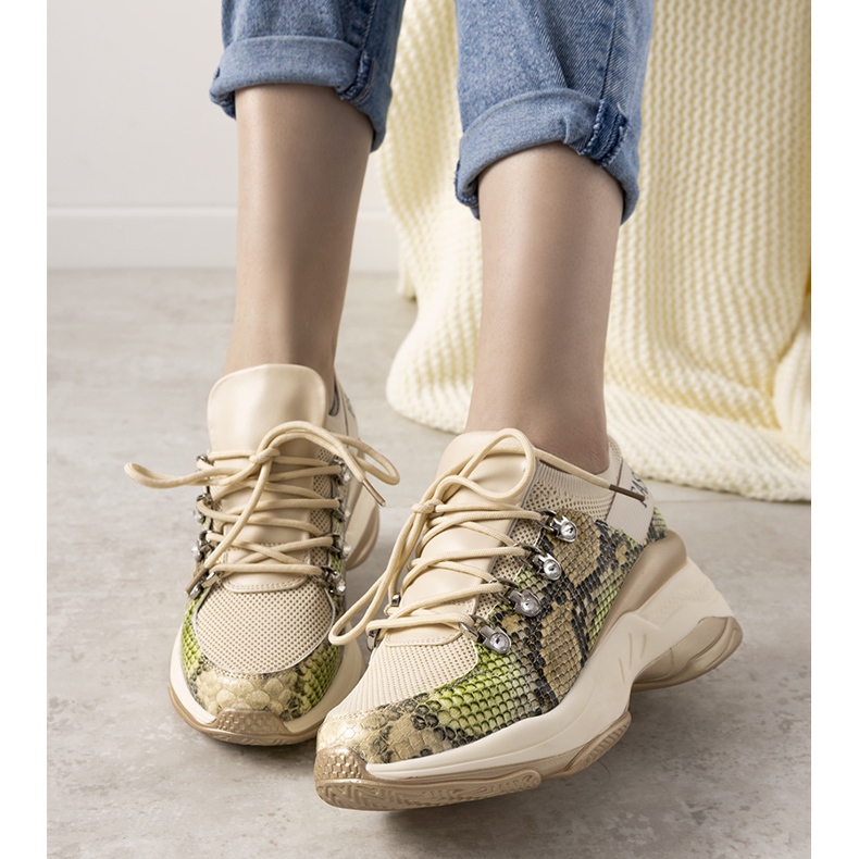 Beige sneakers on a high Lissa sole 1