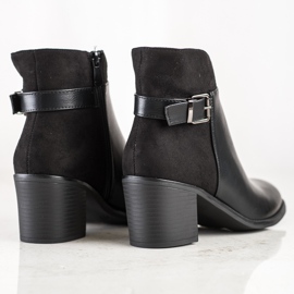 SHELOVET Black Booties On A Post 1