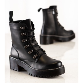 Janessa Fashion Workers black 1 Janessa Fashion Workers black 1