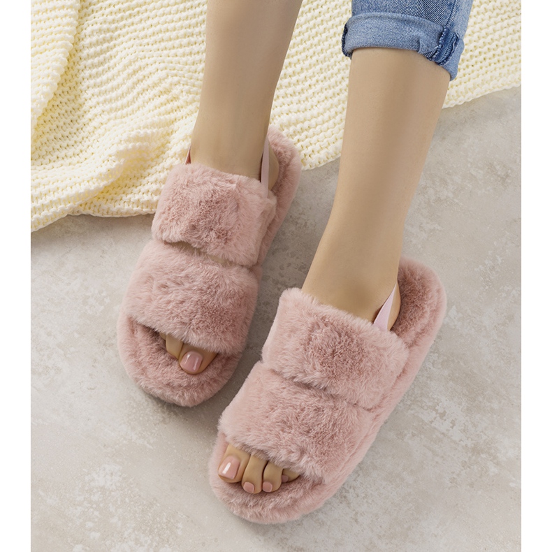 Women's pink slippers with an elastic band and Rosales fur 1