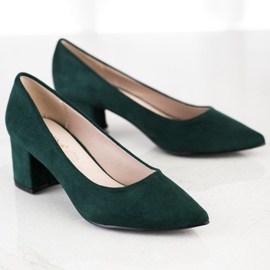 Sabatina Pumps In Spitz green 2
