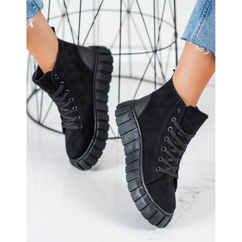 Seastar Suede Sneakers With A Chain black 1