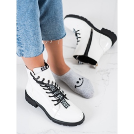 Vinceza VINCEZ's white workers 1