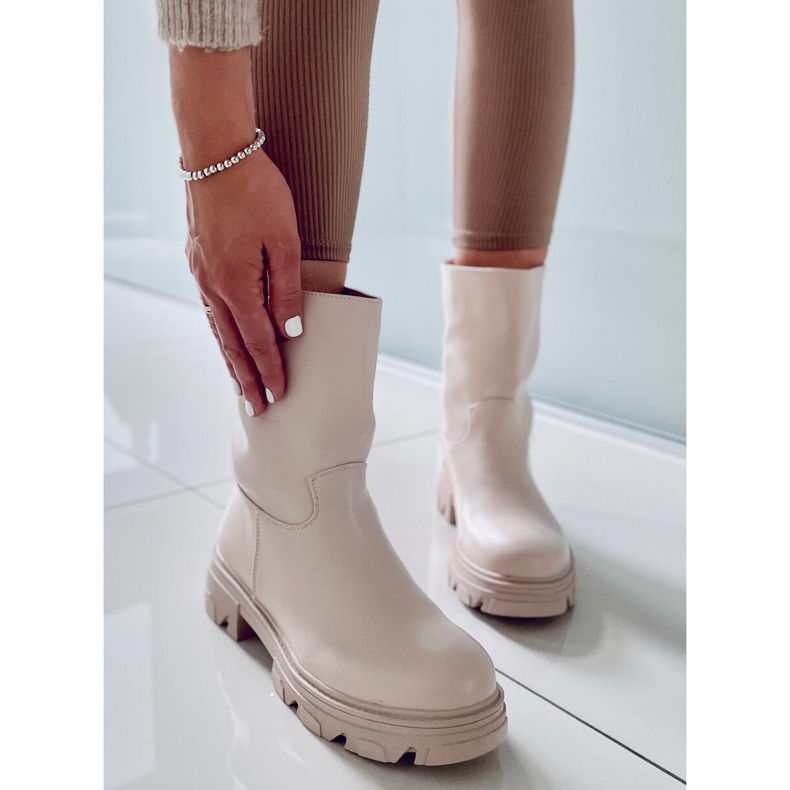 Black boots with a straight upper QT29P BLACK (camel) 2