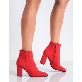 Bestelle Elegant Red Boots 2