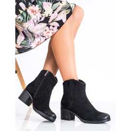 Comfortable Vinceza suede boots black 2