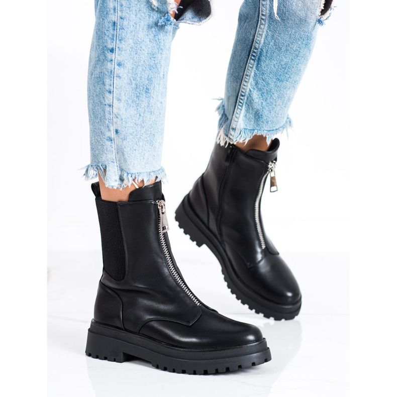 Vinceza High Workers On The Platform black 2