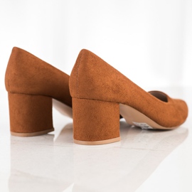 Sabatina Pumps In Spitz brown 1