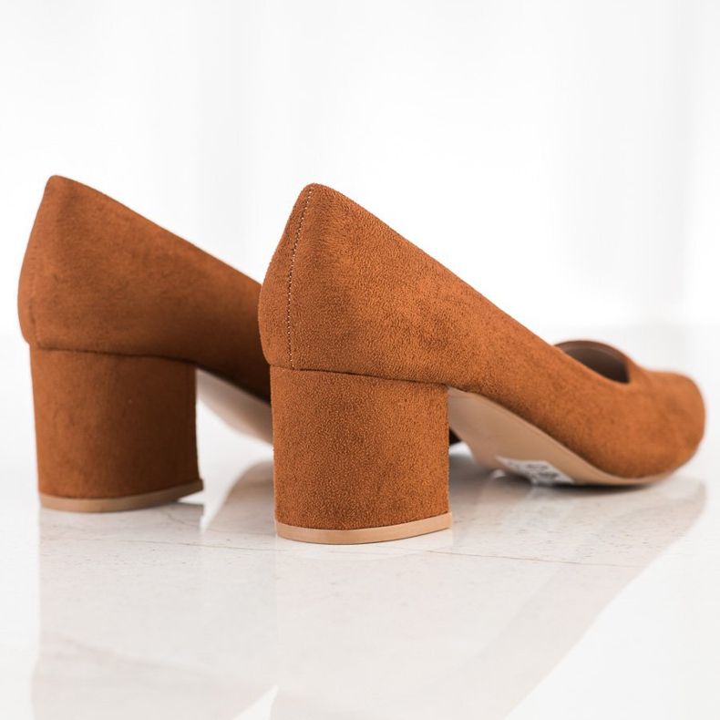 Sabatina Pumps In Spitz brown 1