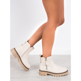 Evento Comfortable boots with a zipper beige 2