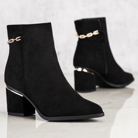 Seastar Suede Booties With A Chain black 2