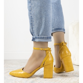 Mustard pumps on the Davies post yellow 1