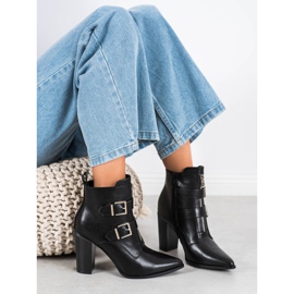 Stylish Boots In Spitz VINCEZA black 2 Stylish Boots In Spitz VINCEZA black 2