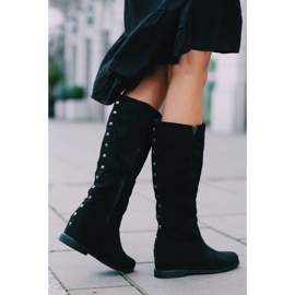 Black boots on the covered Nana wedge 1