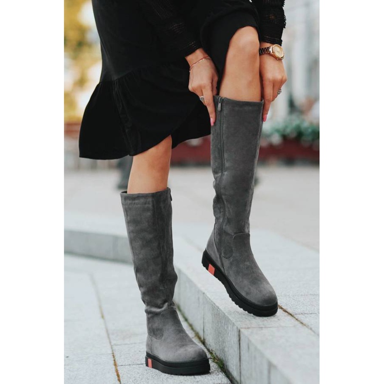 Gray boots on the Lea wedge heel grey 1