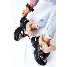 Women's Insulated Sports Shoes Black Heart Beats 1