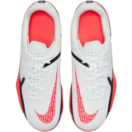Nike Phantom GT2 Club FG / MG Jr DC0823 167 football shoes multicolored oranges and reds 1