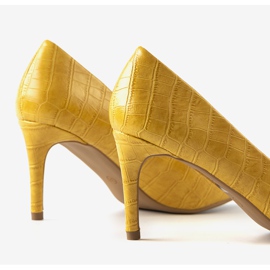 Mustard pumps on a Byatt stiletto heel yellow 1