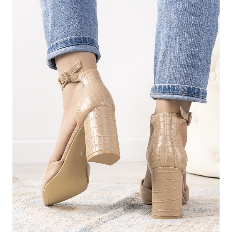 Beige pumps on the post of Natalie 1