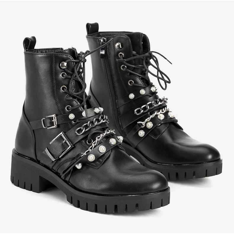 Ladies' black hiking boots with Faubert chains 1