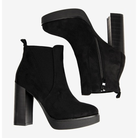 Black women's boots on a high Lacasse post 1