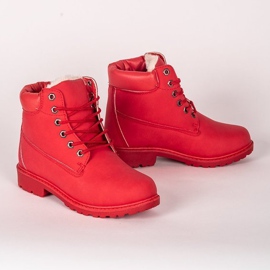 Jun's red hiking boots 1