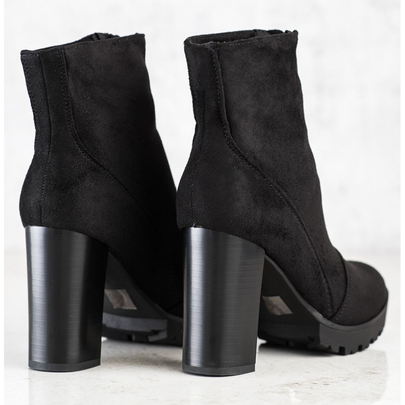 Cm Paris Stylish suede boots black 1