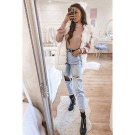 Black ankle boots with a Rocko zipper 2