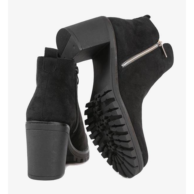 Black ankle boots on the Tiny post 1