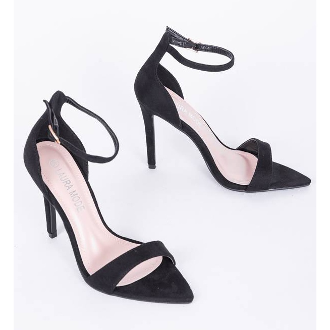 Black sandals on a stiletto heel from Molly 1