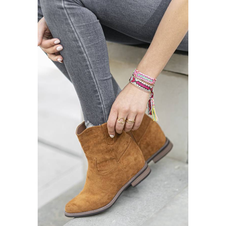 Camel ankle boots with a covered Buenna wedge brown 1