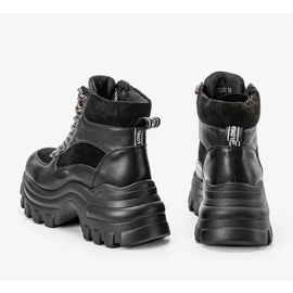Black sneakers on the Big City Girl platform 2 Black sneakers on the Big City Girl platform 2