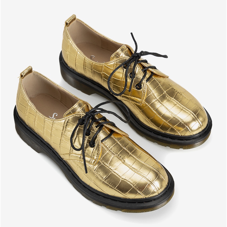 Golden oxfords in the Flaure crocodile skin pattern 1